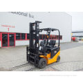 Narrow Aisle Pneumatic Tires Electric Forklift Truck 3 Ton Capacity Moving Cargo